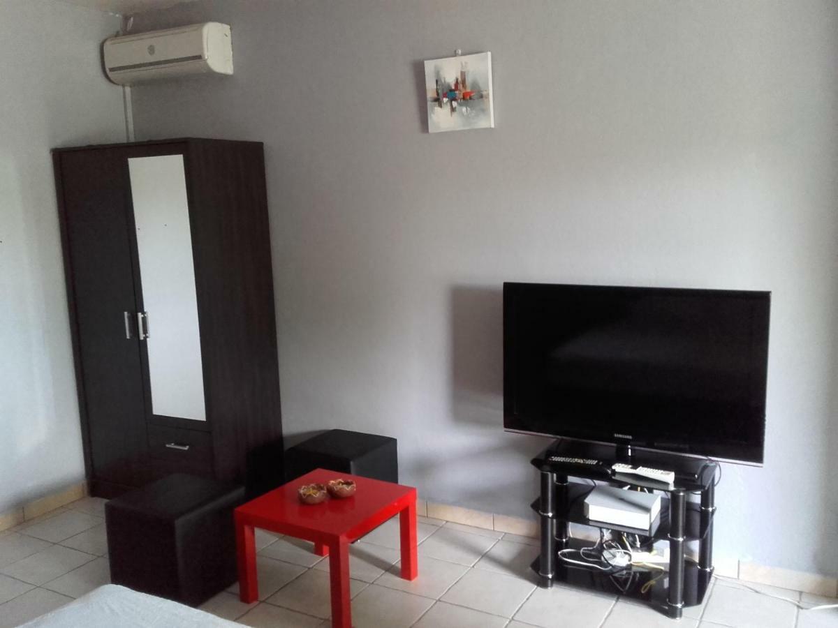 Hibiscus Apartment Les Abymes Ngoại thất bức ảnh